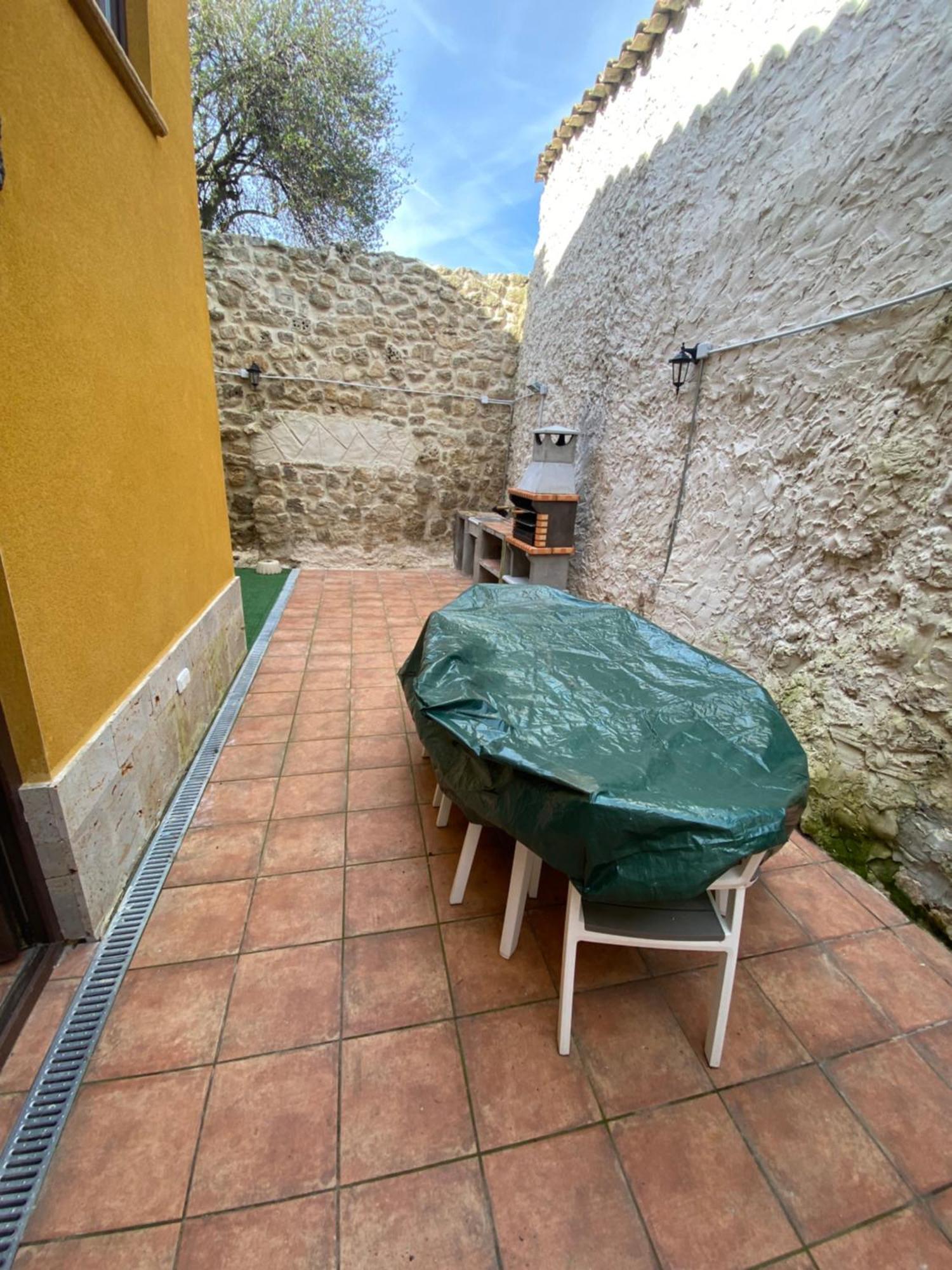 Casa Rural Los Valles Valdenebro de los Valles Εξωτερικό φωτογραφία